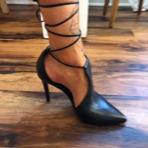 New Black Banana Republic Leather Heels; Size 7